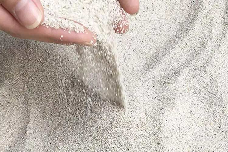 河砂、海沙、機(jī)制砂如何區(qū)分？建筑用砂選哪種性價比最高？