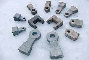 移動(dòng)錘式破碎機(jī)錘頭破碎能力低使用壽命短怎么辦？